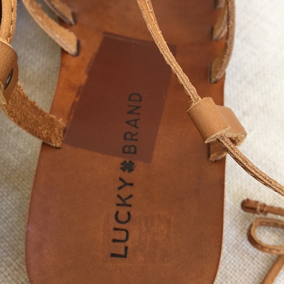 Lucky Brand Hulumi Leather Sandals 9 - 9.5 - Picture 7 of 8